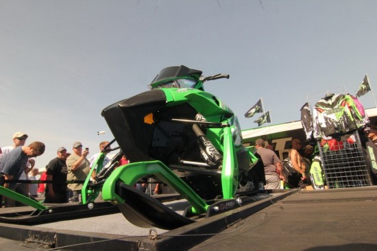 2012_Cat_Racer04
