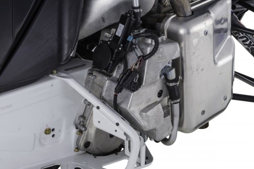This chassis features a lightweight magnesium chain case and electronic reverse.