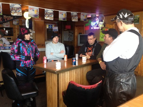 Stopping for a warm-up and a Hot Chocolate.
