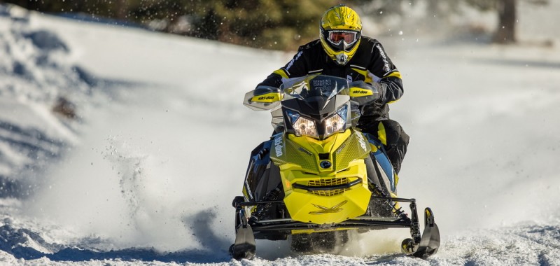 SkiDoo_MY15_PR_MXZ-6081
